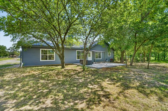 1301 County Road 705, Joshua, TX 76058