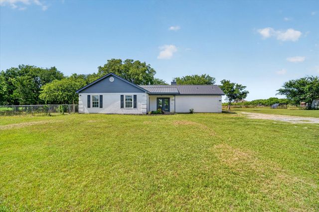 1301 County Road 705, Joshua, TX 76058