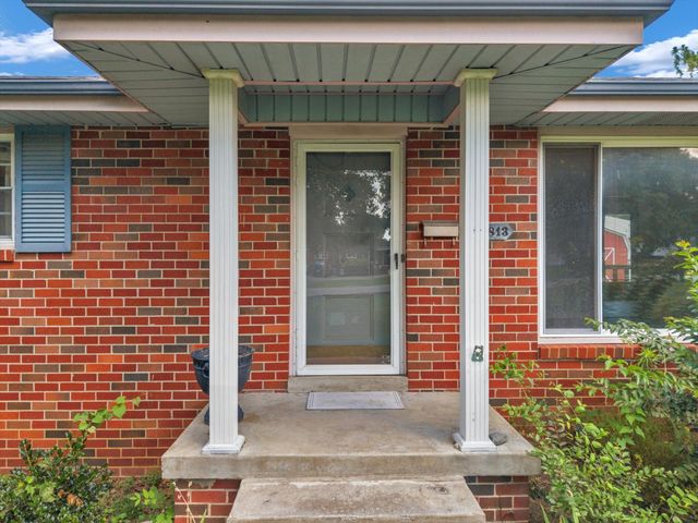 813 W Spring St, Lebanon, TN 37087