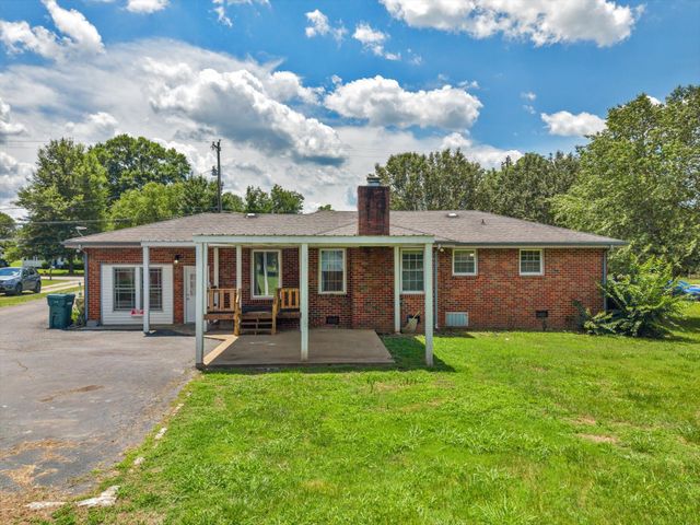 813 W Spring St, Lebanon, TN 37087