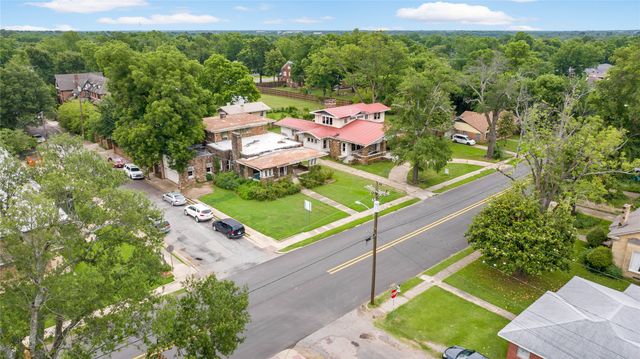 607 S Main Street, Paris, TX 75460