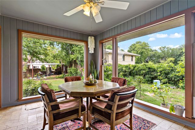 607 S Main Street, Paris, TX 75460