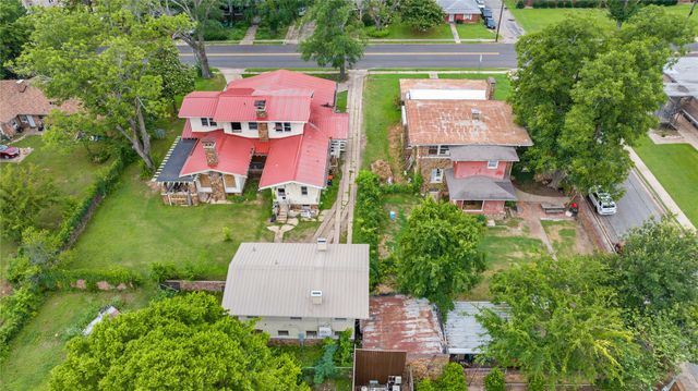 607 S Main Street, Paris, TX 75460