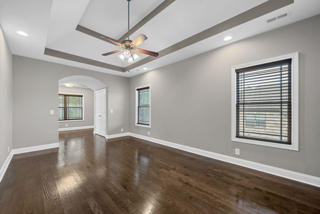 1141 Reda Dr, Clarksville, TN 37042