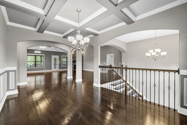 1141 Reda Dr, Clarksville, TN 37042