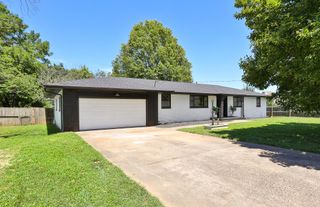 421 West Woodland Street, Springfield, MO 65807