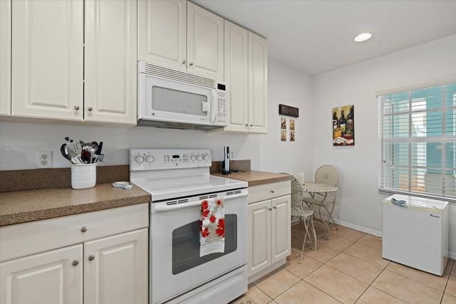 5738 SABAL TRACE DRIVE 1B5738, North Port, FL 34287