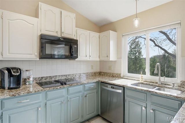 1670 Timber Ridge Estates Drive, Wildwood, MO 63011