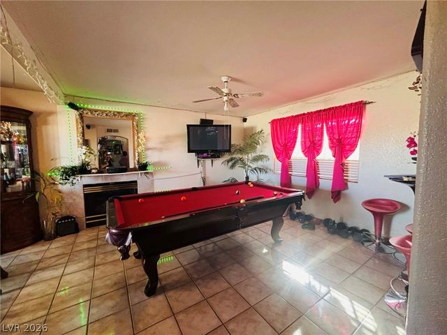 1912 South Torrey Pines Drive, Las Vegas, NV 89146