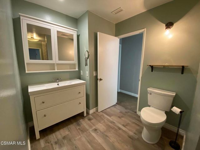 161 Green Glade Court, Camarillo, CA 93010