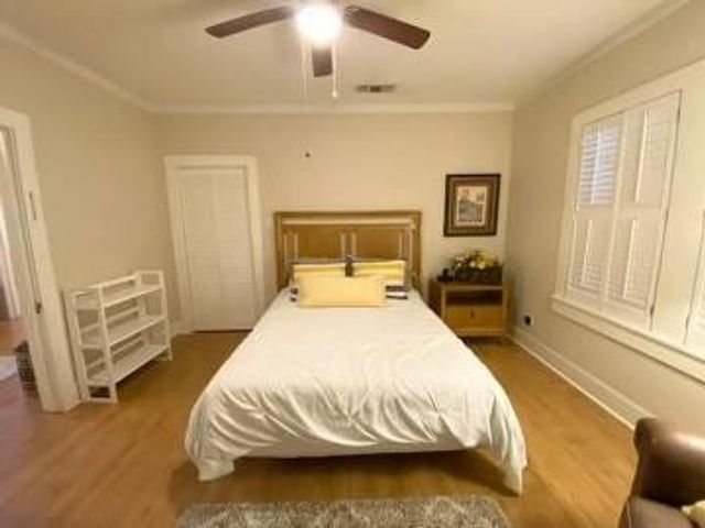 2545 Rogers Avenue, Fort Worth, TX 76109