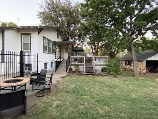 2545 Rogers Avenue, Fort Worth, TX 76109