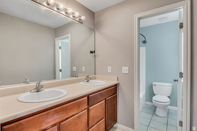 4472 W SILENT RAIN DR, South Jordan, UT 84009