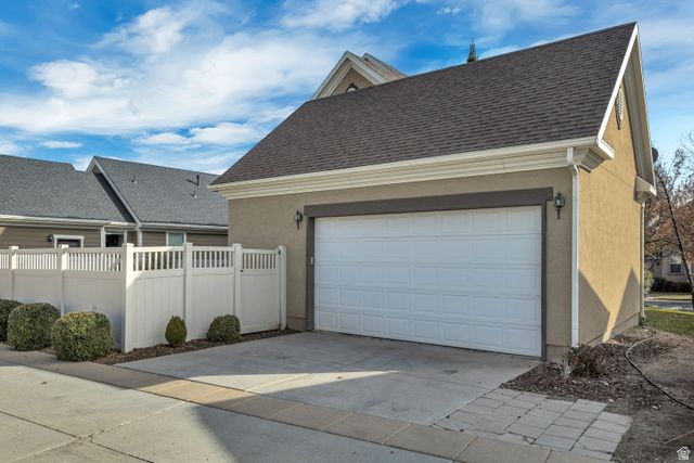 4472 W SILENT RAIN DR, South Jordan, UT 84009