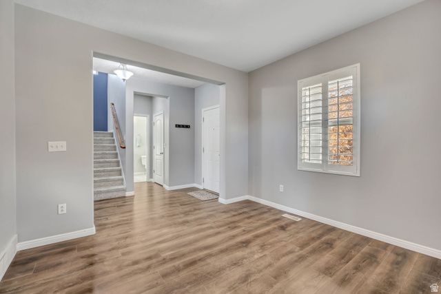 4472 W SILENT RAIN DR, South Jordan, UT 84009