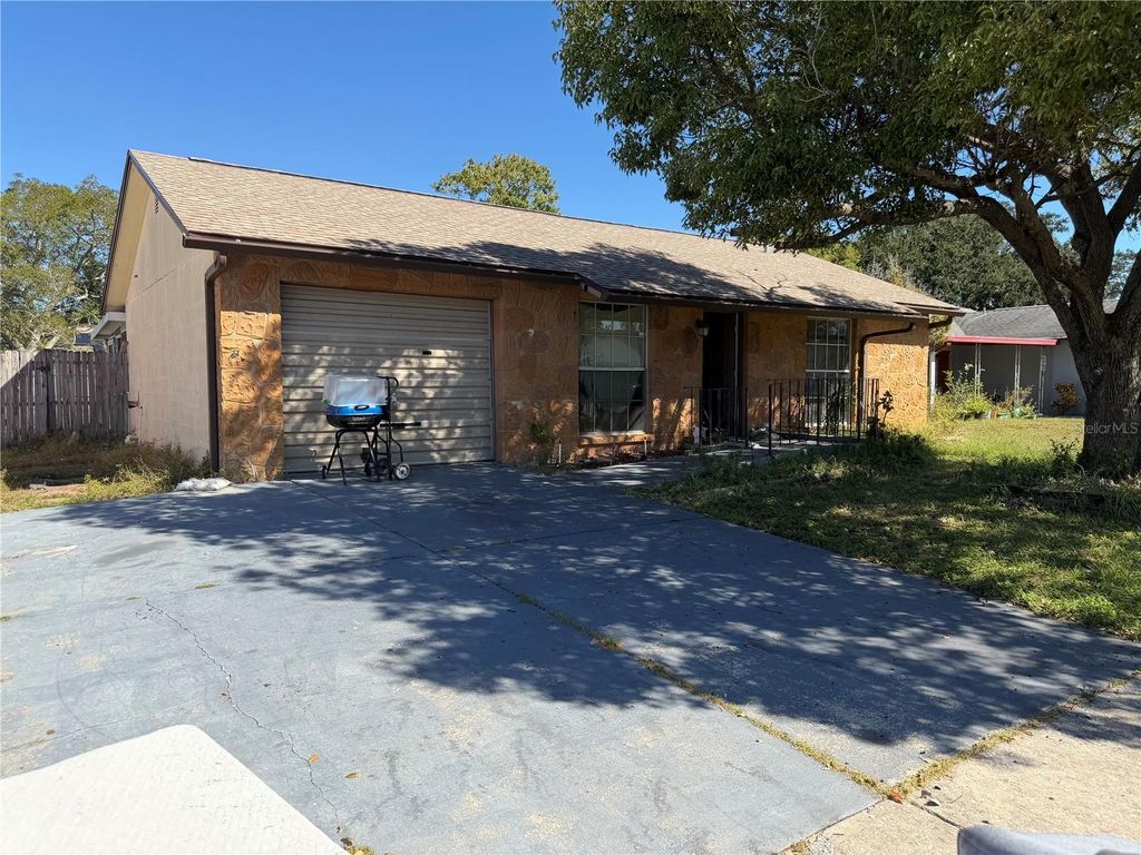 7645 ARLIGHT DRIVE, New Port Richey, FL 34655