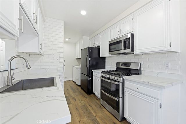 3672 Harbor View Way, Oceanside, CA 92056