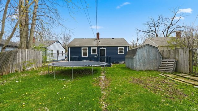 4416 Standish Drive, Fort Wayne, IN 46806