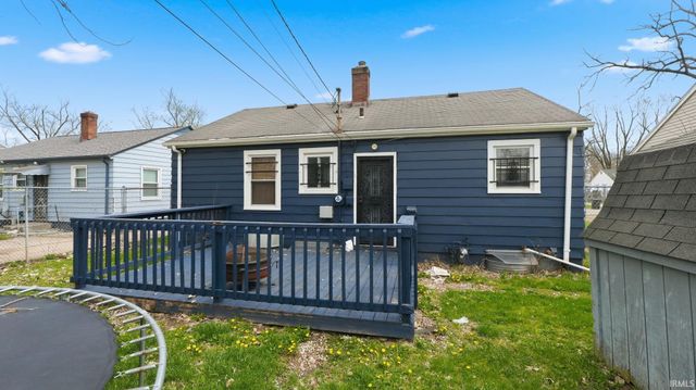 4416 Standish Drive, Fort Wayne, IN 46806