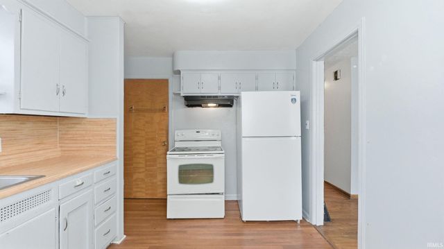 4416 Standish Drive, Fort Wayne, IN 46806