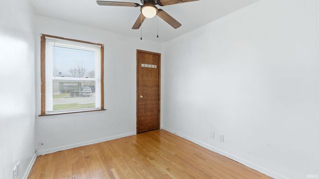 4416 Standish Drive, Fort Wayne, IN 46806