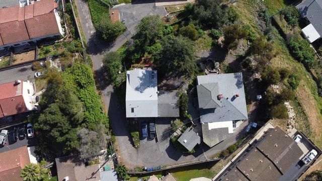 702 704 E Vista Way, Vista, CA 92084