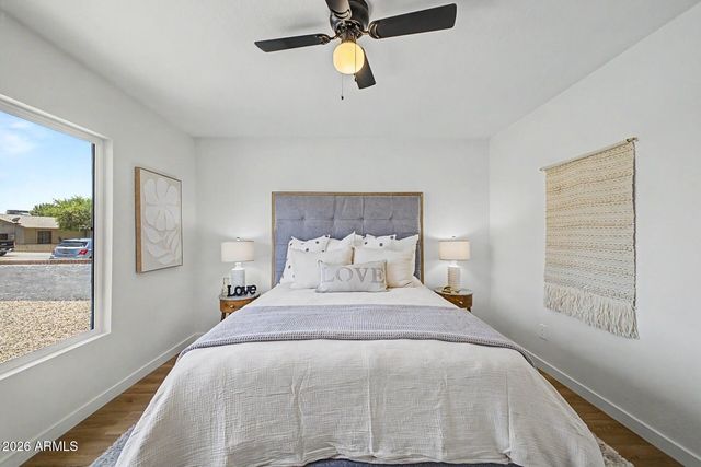 8714 W BECKER Lane, Peoria, AZ 85345