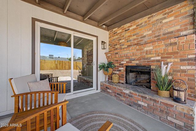 8714 W BECKER Lane, Peoria, AZ 85345