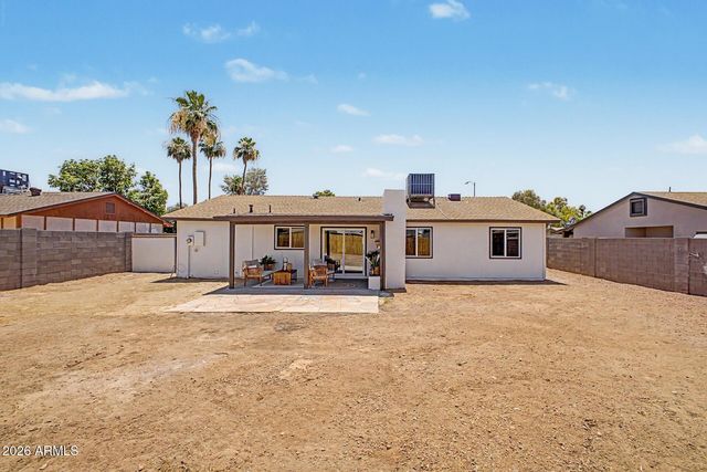 8714 W BECKER Lane, Peoria, AZ 85345