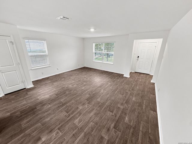 6550 Legato Curve, San Antonio, TX 78252