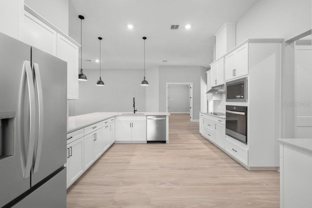 3836 SADDLE HILL TRAIL, Fruitland Park, FL 34731