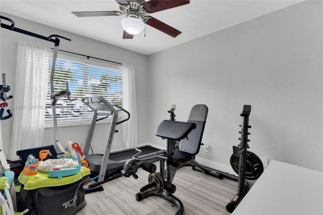 14918 SW 93rd Street, Miami, FL 33196