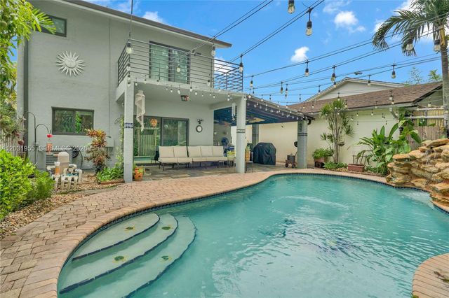 14918 SW 93rd Street, Miami, FL 33196