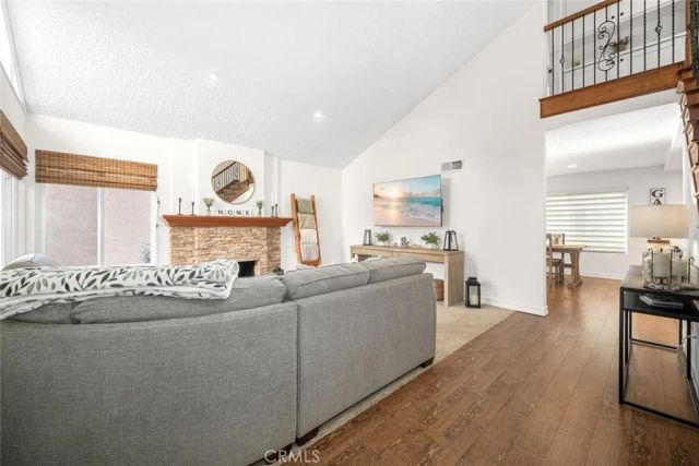 11371 Harkers Court, Cypress, CA 90630