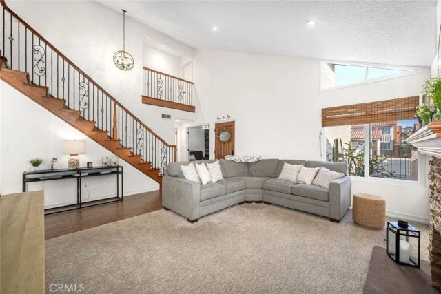 11371 Harkers Court, Cypress, CA 90630