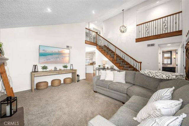 11371 Harkers Court, Cypress, CA 90630