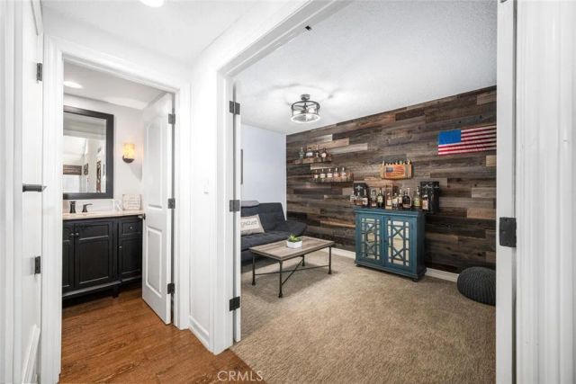 11371 Harkers Court, Cypress, CA 90630