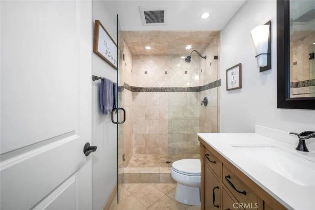 11371 Harkers Court, Cypress, CA 90630