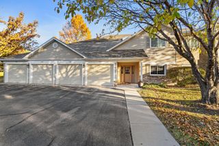 11200 Westwind Drive, Eden Prairie, MN 55344