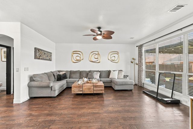 1721 Whistler Drive, Little Elm, TX 75068