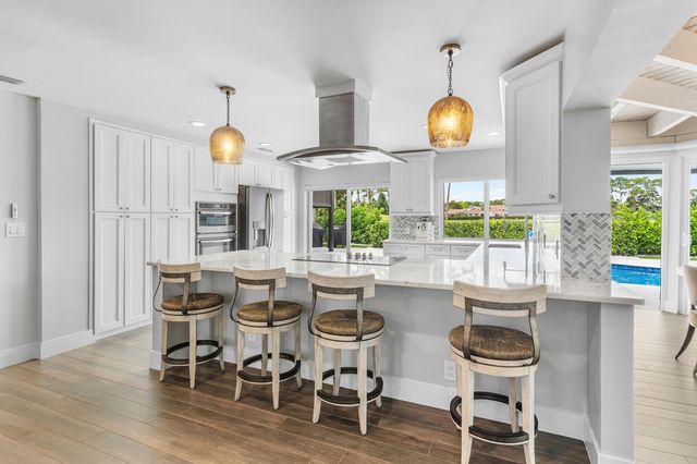 632 Lakewoode Circle W, Delray Beach, FL 33445