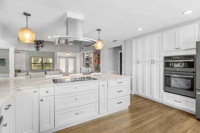 632 Lakewoode Circle W, Delray Beach, FL 33445