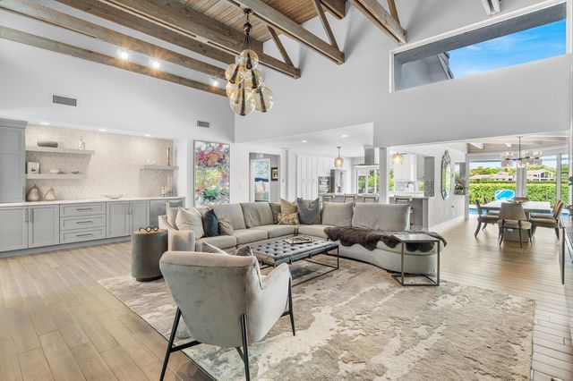 632 Lakewoode Circle W, Delray Beach, FL 33445