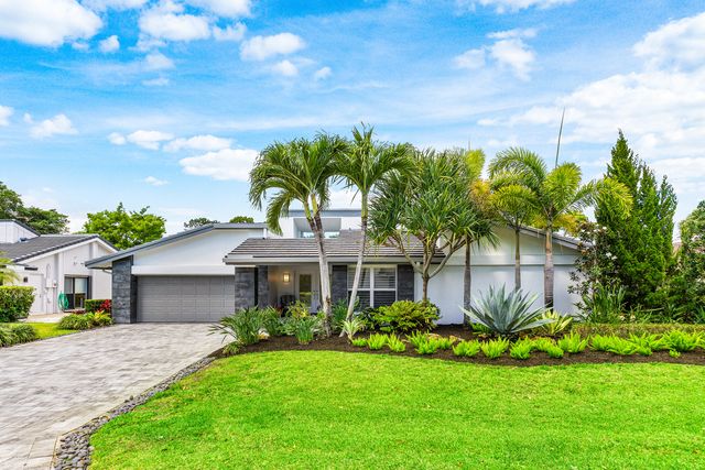 632 Lakewoode Circle W, Delray Beach, FL 33445