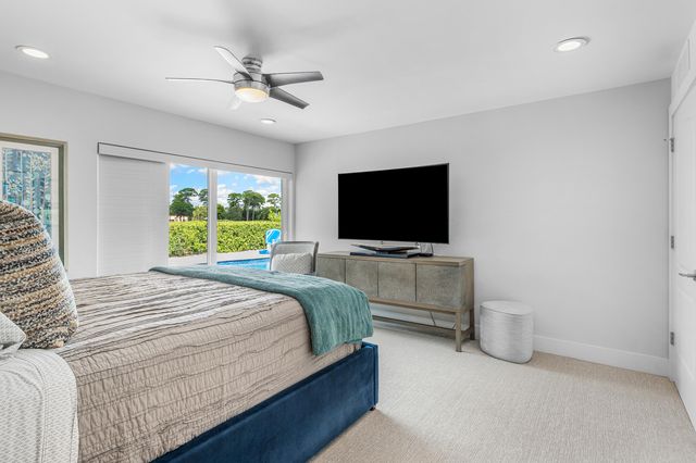 632 Lakewoode Circle W, Delray Beach, FL 33445