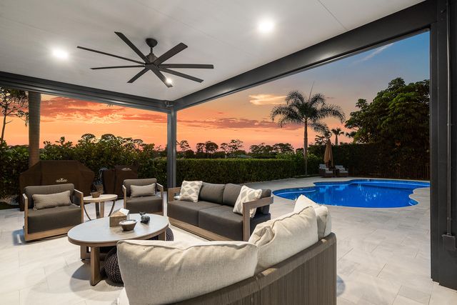 632 Lakewoode Circle W, Delray Beach, FL 33445