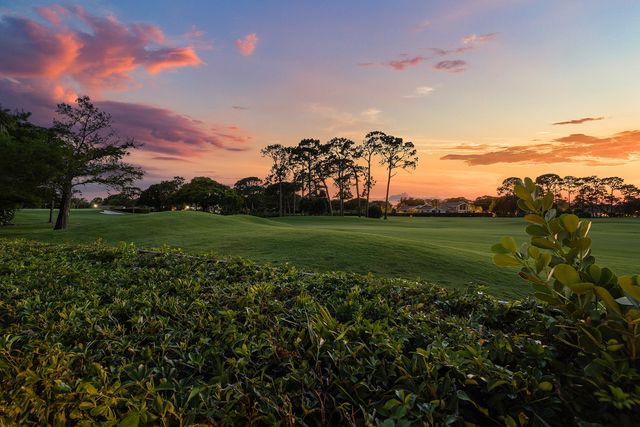632 Lakewoode Circle W, Delray Beach, FL 33445