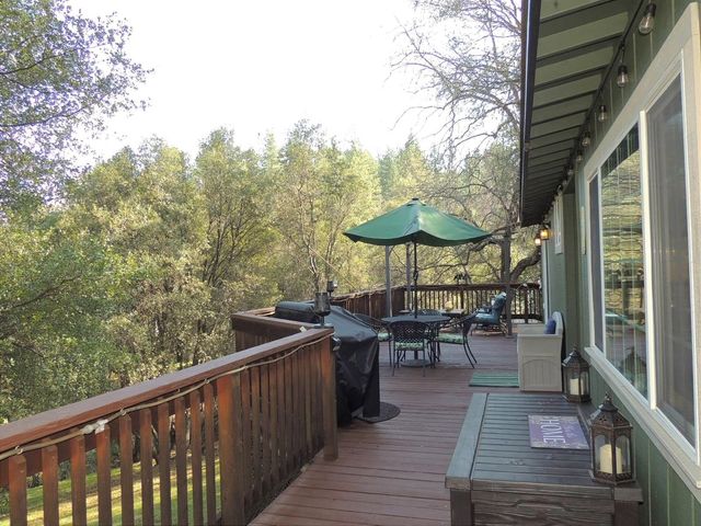 19047 Crocker Station, Groveland, CA 95321