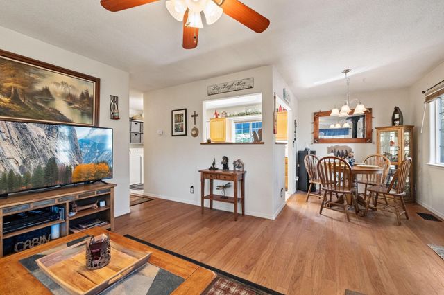 19047 Crocker Station, Groveland, CA 95321