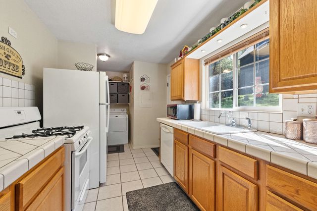 19047 Crocker Station, Groveland, CA 95321